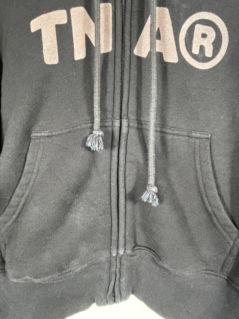 Aritzia TNA Cozy Fleece Boyfriend Boxy Zip Hoodie Black Logo Small 110459 - Picture 4 of 9